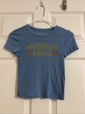 Women’s American Eagle Blue Crop Top